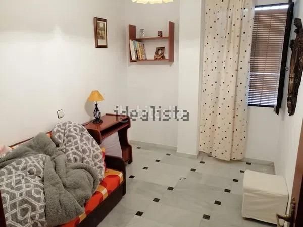 Foto e9e461da-b1f4-4b52-b741-dd132135e32c. Pis a Moriles