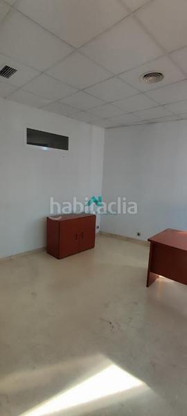 Foto f5f4da4f-4fd2-43fe-81c2-8b69a96aaf82. Oficina  en venta o alquiler en Pisa, en Pisa Mairena del Aljarafe