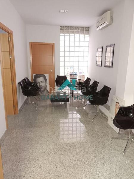 Foto c14df6da-c6cd-40c0-87aa-ef77f2cbfd85. Oficina amb calefacció a Manantiales-Estación de Autobuses Torremolinos