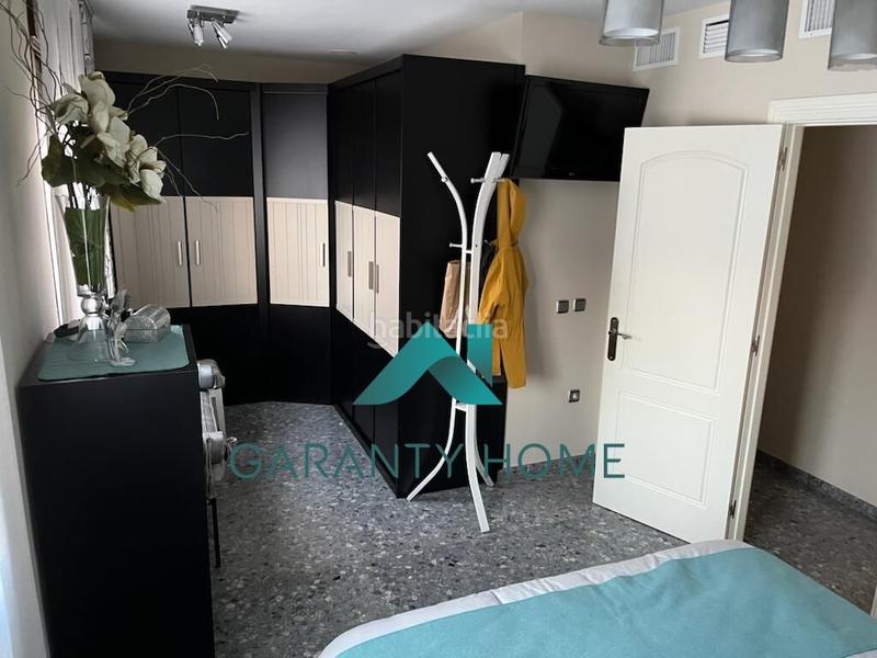 Foto e8f4910b-99f6-43db-b924-49955394aa54. Pis amb calefacció a Centro Lucena