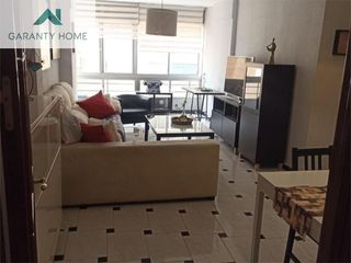 Rent Flat  Calle calle martínez de la rosa. Piso alquiler estudiantes en suárez, málaga