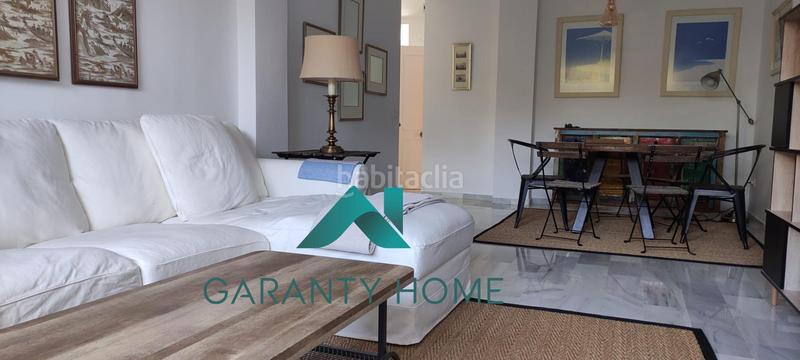 Foto 17621fc3-98dd-44b8-8ec1-d8199d3875e4. Location appartement avec parking piscine dans Casasola Estepona
