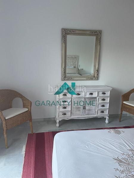 Foto b02f4368-30a0-408c-9be2-d4e3553ff1e3. Location appartement avec parking piscine dans Casasola Estepona