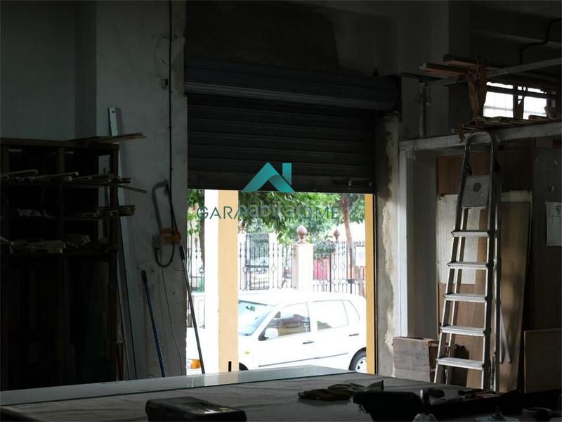 Foto fb89a42d-6742-405a-b870-2c91a33a85db. Lloguer local comercial a San Pablo Sevilla