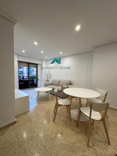 Foto 6e4eaff1-3275-405a-a728-a8955c16623e. Alquiler piso  ideal para estudiantes en alquiler en primado reig, ! en Valencia