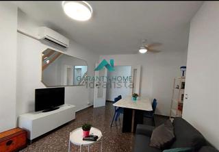 Rent Flat in Ciutat Jardí. Piso ideal para estudiantes en alquiler en ciutat jardí, valenci