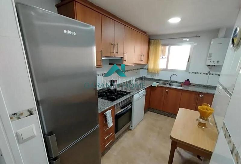 Foto 10d63e2e-3562-4bd5-8402-046a9c476eca. Location appartement dans Ciutat Jardí Valencia