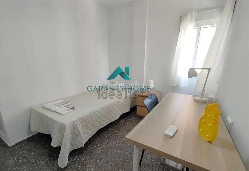 Foto 5f55dbc4-f144-4799-82f4-62ec45f03b88. Miete etagenwohnung in Ciutat Jardí Valencia