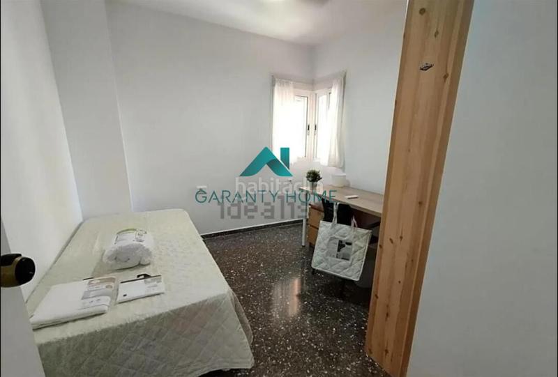 Foto c069d3a8-7e24-48cf-b8e2-356bef4e64de. Miete etagenwohnung in Ciutat Jardí Valencia