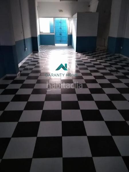 Foto 43b66242-d7dd-4290-9cad-16f190d67d84. Alquiler local comercial local de alquiler en Torreblanca, en Sevilla