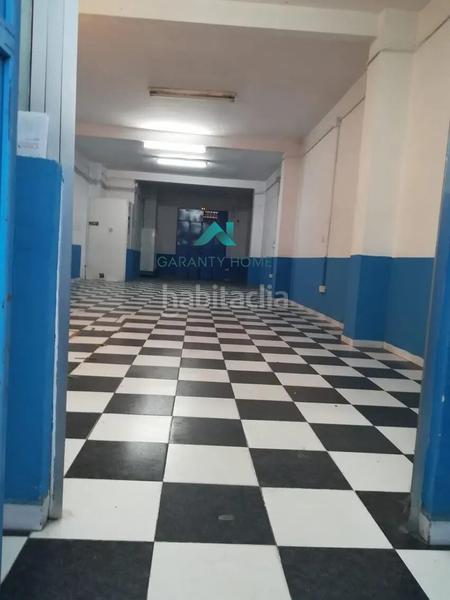 Foto 1ab8913f-58f5-4c0c-9d30-d4b4865929cb. Location local commercial dans Torreblanca Sevilla