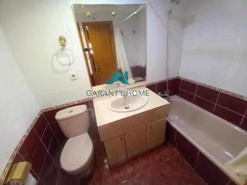 Foto 0f7a3575-7b24-4d3a-a7a3-825f9446a192. Alquiler piso  de alquiler para estudiantes en el grau, en Valencia