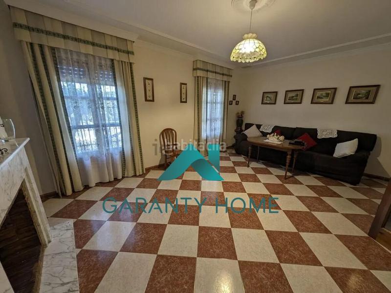 Foto 086f0651-dceb-462a-befa-b4afaef077f9. Xalet amb aparcament piscina a Poleares Lucena