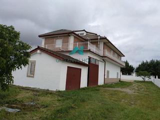 Casa a Castellanos de Villiquera. Casa en venta en castellanos de villiquera