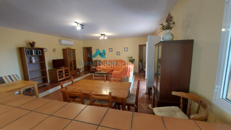 Foto 98f50cfd-f8a3-4762-86ef-89d4d5ed78c2. Maison avec parking piscine dans Arco Norte - Avda España Dos Hermanas