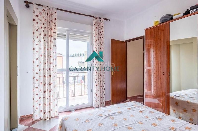 Foto d461c5d1-b7e5-4de4-aadd-864244907b66. Casa  y local en venta en Camas