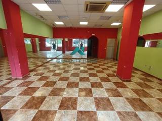 Rent Business premise in La Serna. Local de alquiler en la serna, fuenlabrada