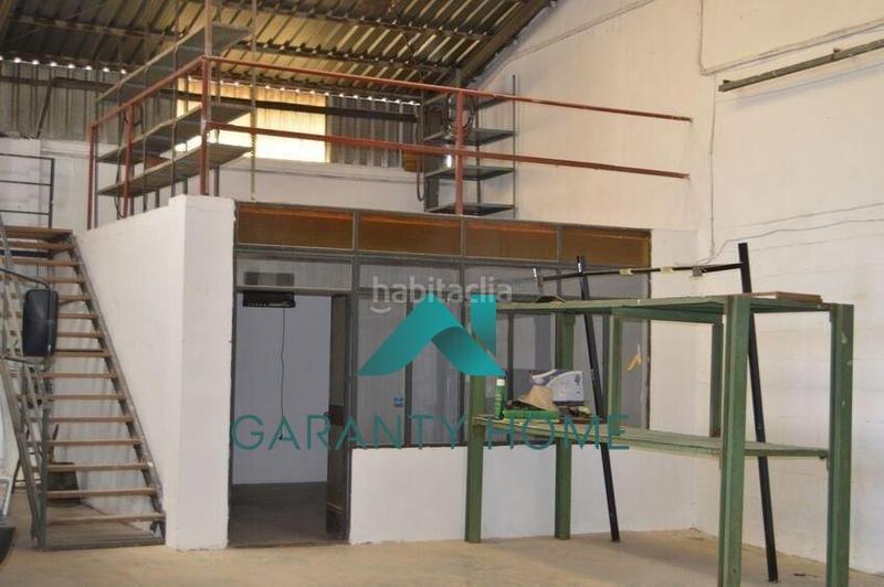 Foto 3b22c745-f1ae-4dc1-85ad-b4ba71f91e91. Nau industrial a Las Vegas - Campoaras Lucena