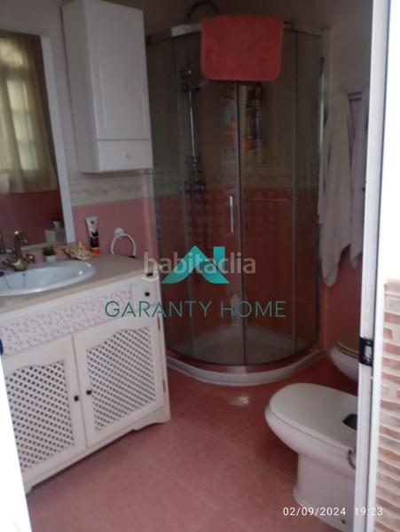 Foto bc3e3261-abdc-4429-a555-c9ea561d9c91. Casa amb aparcament a San Francisco Lucena