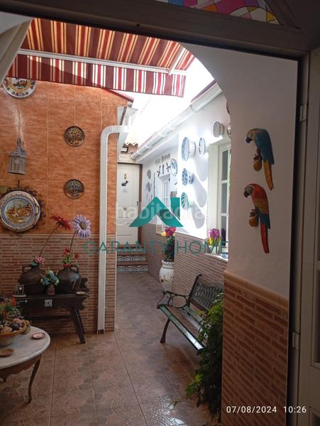 Foto daa3cffa-4123-402a-bbe7-612ff67dbf0f. Casa amb aparcament a San Francisco Lucena