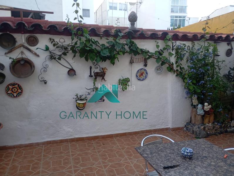 Foto e0b1dc6c-a24c-40dc-b381-38a9a59e2ce0. Casa amb aparcament a San Francisco Lucena