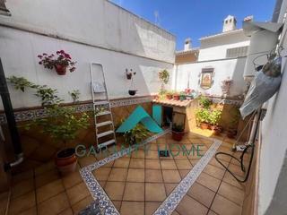 Casa a Jardín Lucena. Se vende casa en la zona de jardín, lucena