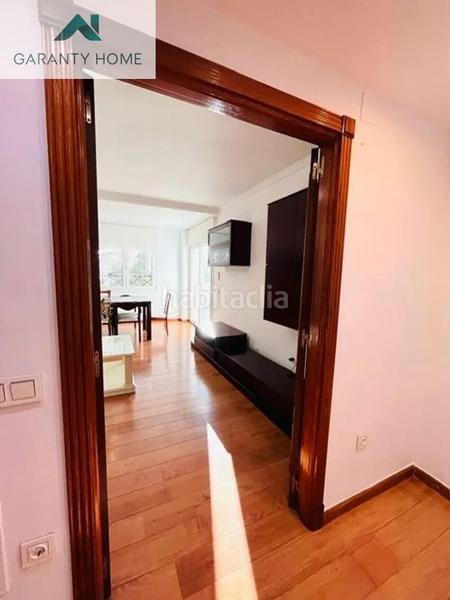 Foto 0903aac1-7ba3-49ed-8911-afc9df295baa. Rent flat with parking pool in Los Álamos Torremolinos