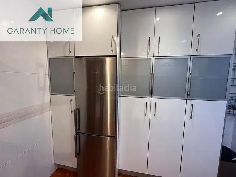 Foto 4f62b2c1-5573-4ad1-9b5f-2ab1462c991d. Rent flat with parking pool in Los Álamos Torremolinos