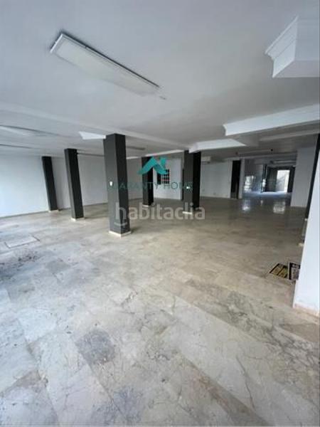 Foto 1c1d8e16-1e50-4253-afbf-9c9ebd148412. Lloguer local comercial a Parque Alcosa Sevilla