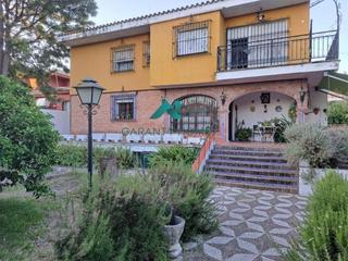 Maison à Camas. Casa en venta en camas