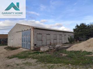 Nau industrial a Recas. Venta de tres naves en recas