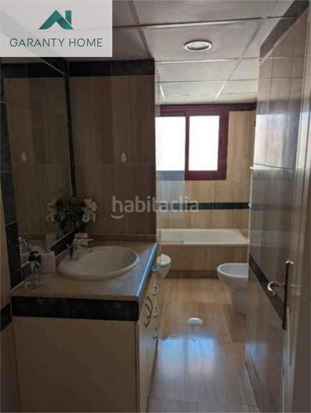 Foto 460c89ff-7e7c-4494-bac2-cfa671342ac7. Location appartement avec parking piscine dans Solymar Benalmádena