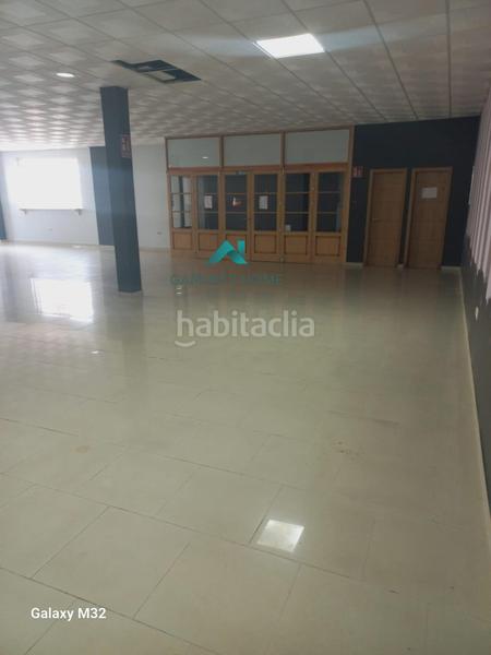 Foto c0c349bd-b5ca-43b2-a09e-f765b3ba54d8. Affitto capannone industriale in Pilas