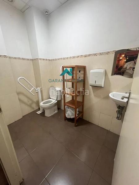 Foto e14517be-4956-407f-821a-f1d336b3f4df. Lloguer local comercial a Encarnación - Regina Sevilla