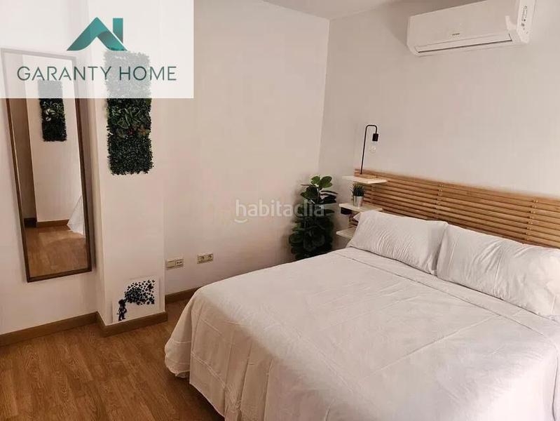 Foto 2b758356-9e2c-4135-966a-aff5bebde479. Duplex with parking in Perchel Norte Málaga