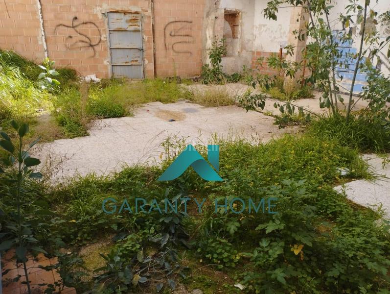 Foto 32dca4cd-2ba3-4d56-815e-8abf32ace414. Terreny residencial a Centro Lucena