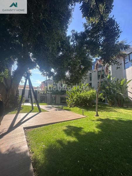 Foto c8cb941f-71df-43d9-8737-1dd680958443. Alquiler piso exclusivo piso en primera línea en playa la malagueta en Málaga