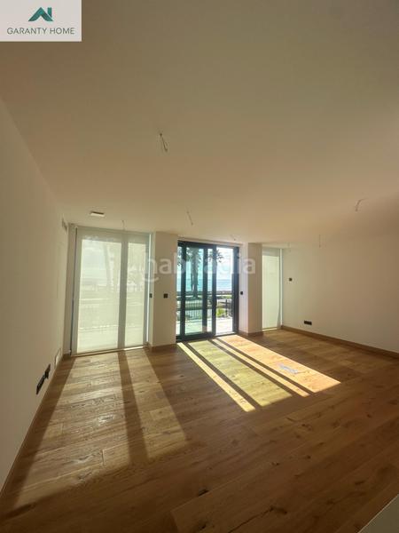 Foto f1be2408-fa69-4f4d-ad16-23836ae207be. Lloguer pis amb calefacció aparcament a Limonar Málaga