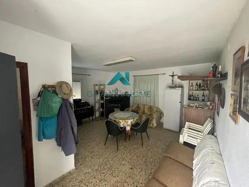 Foto 7fdcad9c-3ea6-4ef3-aba7-b1c8277f5cc6. Chalet  en venta en ctra de sevilla ronda sur, en Badajoz