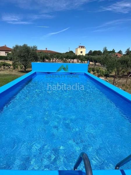 Foto a543bac6-bfab-46eb-b355-34877fa5998f. Chalet  en venta en ctra de sevilla ronda sur, en Badajoz