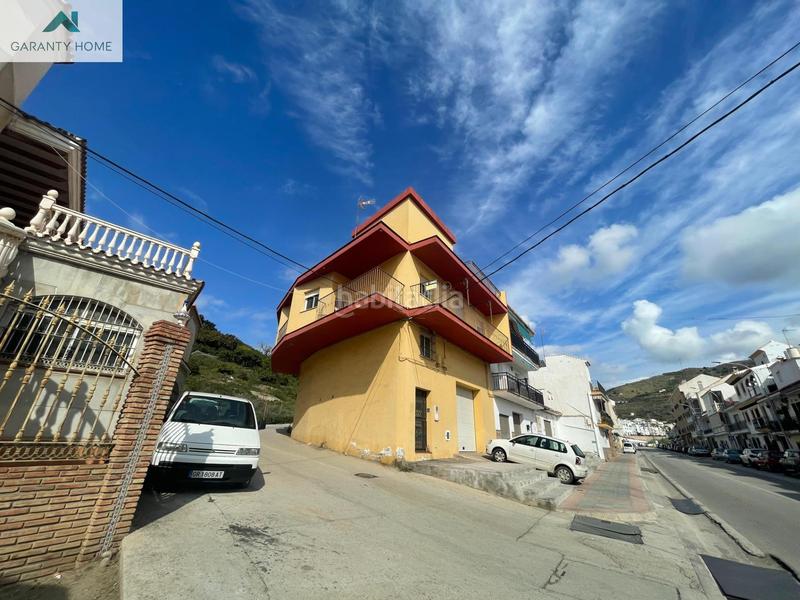 Foto 0f6f797d-09b3-4e34-8f05-b8538ec0210a. Casa amb aparcament a Algarrobo pueblo Algarrobo