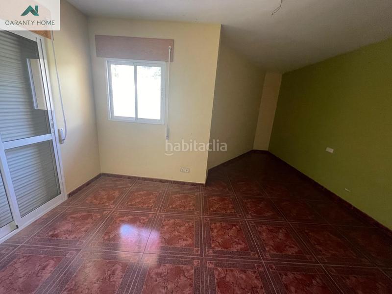 Foto 14adfba4-d00f-4d29-863c-567f13ba38e3. Casa amb aparcament a Algarrobo pueblo Algarrobo