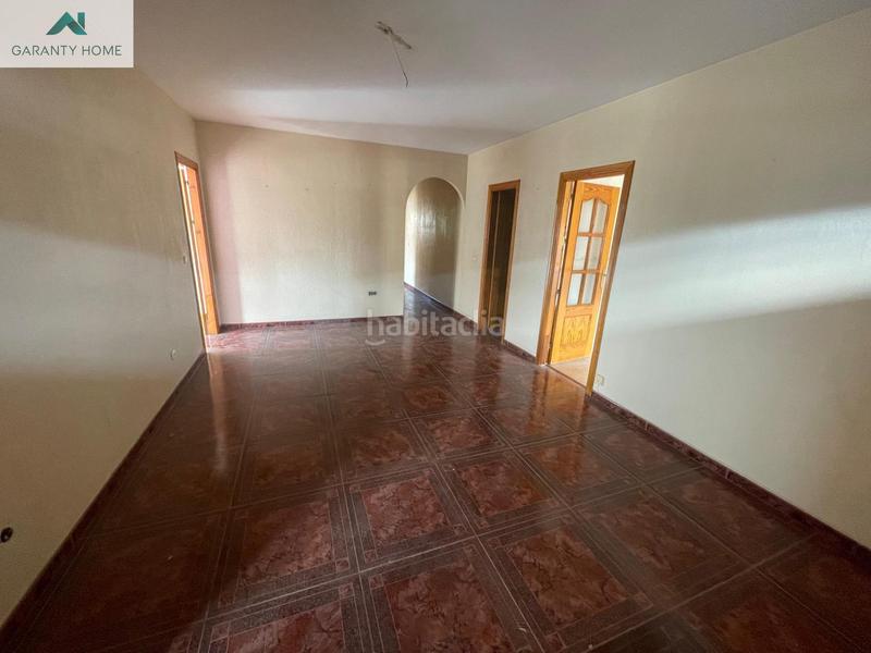 Foto 1a5a8493-8c57-4acb-8b5e-3265d176a96c. Casa amb aparcament a Algarrobo pueblo Algarrobo
