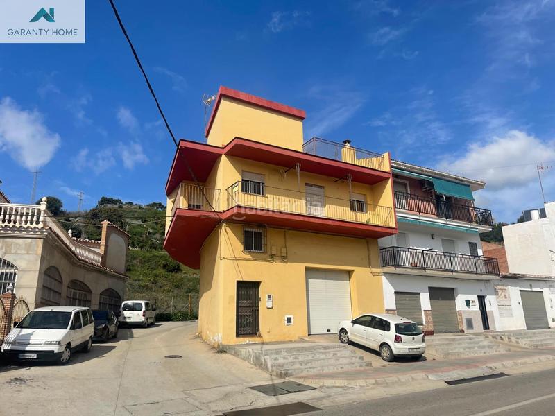 Foto 8a2f523f-49c8-426f-b13e-45af1ce7af07. Casa amb aparcament a Algarrobo pueblo Algarrobo