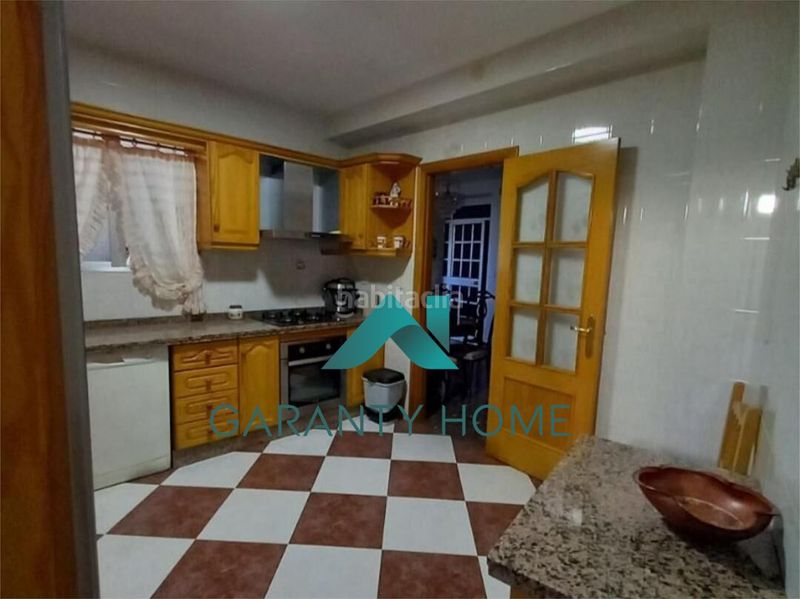 Foto 5ead7fac-5b00-418c-827e-f0dbded47e9c. Casa a Rute