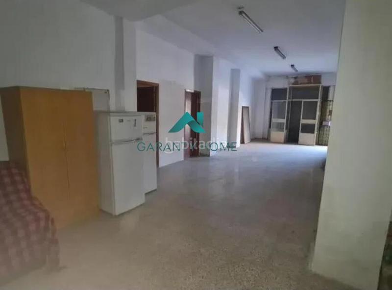 Foto 4ed45b36-549c-4486-b780-8b56861656f1. Lloguer local comercial a Centro - Sagrario Granada
