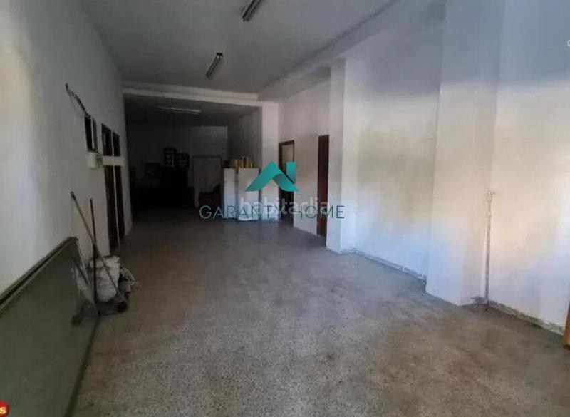 Foto 74bfd015-6a63-45ff-8029-b7d88e14050b. Lloguer local comercial a Centro - Sagrario Granada