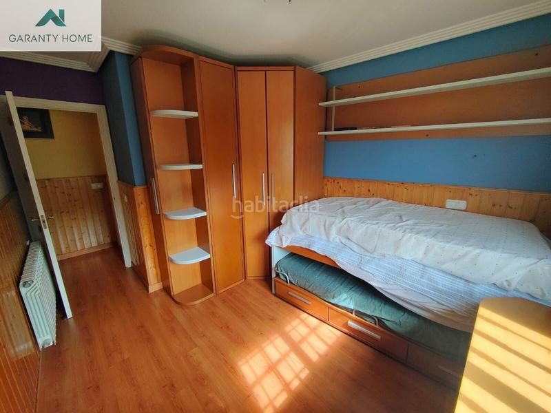 Foto 9385514b-7d6f-42b3-a53d-7854e3368848. Casa aparellada amb calefacció aparcament piscina a Málaga