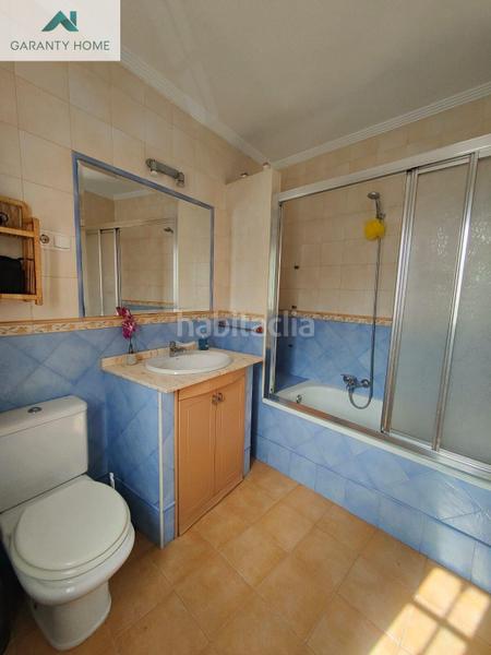 Foto cf89ee9c-e93a-4a74-af93-2039d8f1f873. Casa aparellada amb calefacció aparcament piscina a Málaga