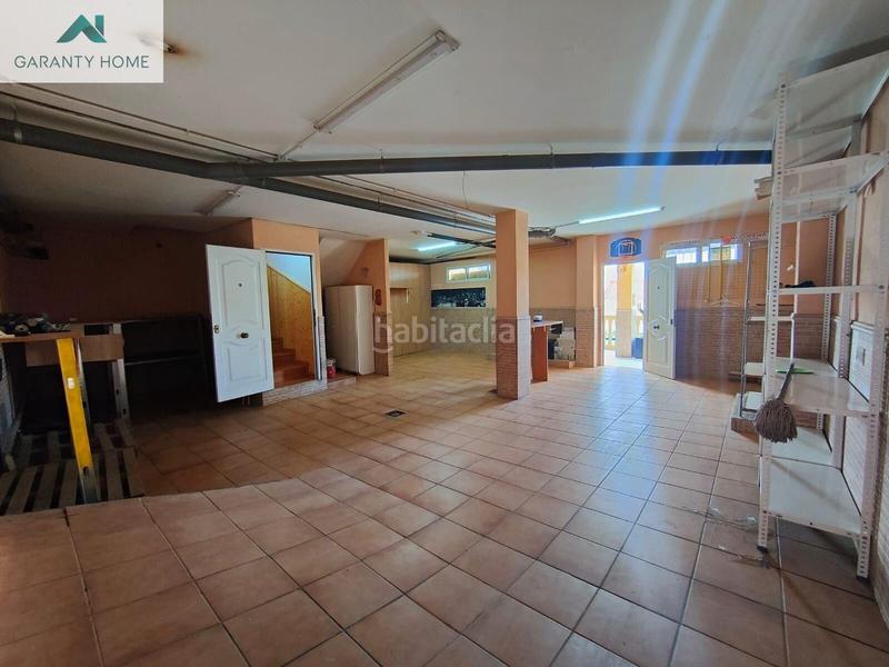Foto dcfc62d2-5bf5-4e3d-af8d-ecbefb97e9d4. Casa aparellada amb calefacció aparcament piscina a Málaga